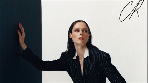 与laurèl ，探索超模coco Rocha的女性力量凤凰网