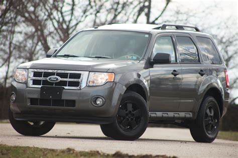 Ford Escape 2 Car Dealership In Philadelphia