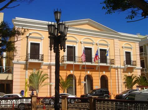 Municipio de Arecibo - Landmarks & Historical Buildings - Ave Jose de ...