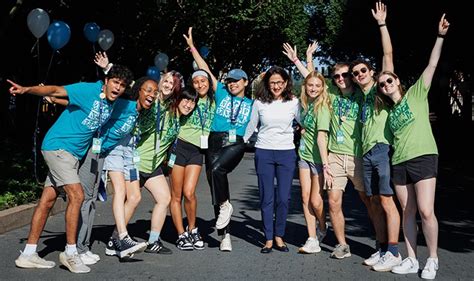 10+ Photos Bringing Glorious Back-to-School Energy as Columbia Students Begin the Fall Semester ...