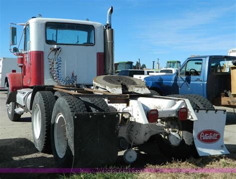 1979 Gmc General Semi Truck In Goodland Ks Item G7622 Sold Purple Wave