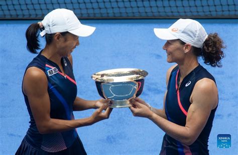 Zhang And Stosur Win Women S Doubles Title At U S Open 4 People S Daily Online