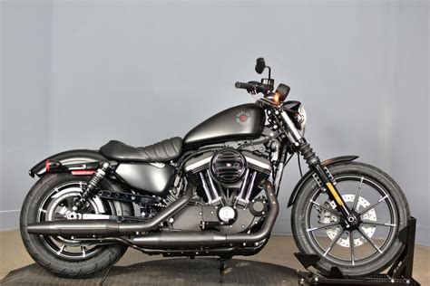 Iron 883™ | The Woodlands Harley-Davidson®