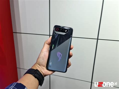 10 HP Android Tercepat Di Dunia ROG Phone 7 Terkencang Se Indonesia