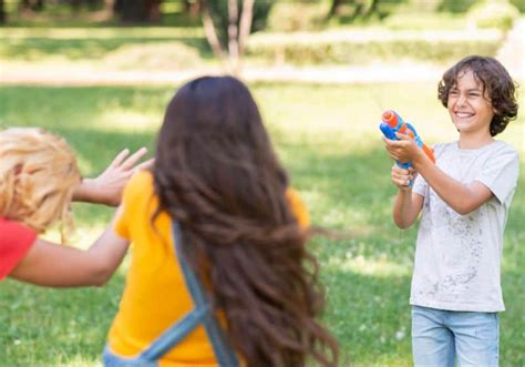 Brinquedos Para Criança Opções Para Se Divertirem Ao Ar Livre