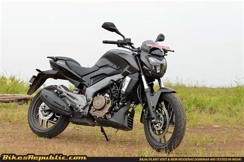 Bajaj Dominar Edges Yamaha Fz To Win Prestigious Award