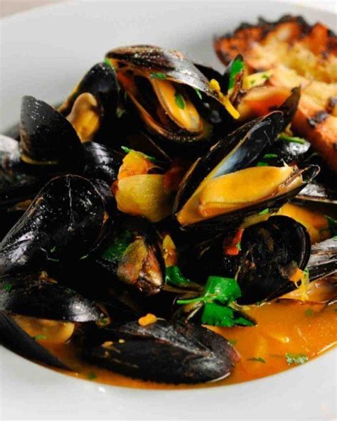 Steamed Mussels In A Saffron Broth