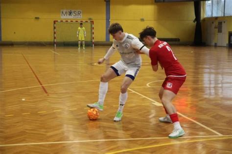 Kkf Konin Awansowa Do Kolejnej Rundy El Mp U W Futsalu