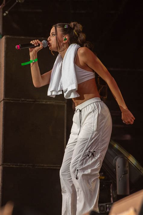 Nina Chuba Live Bei SummerJam 2023 Fotos WoWasWann EU