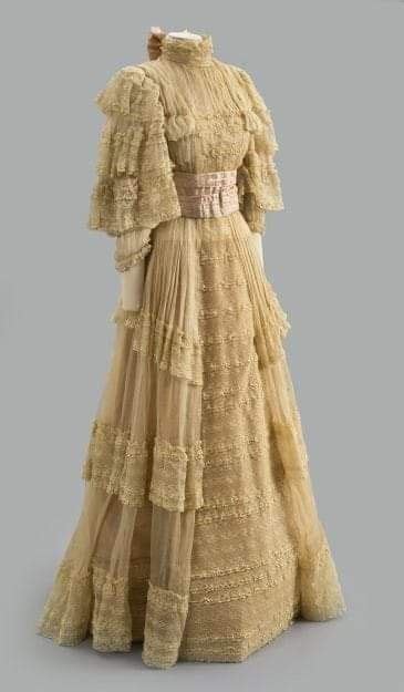 Marjorie Merriweather Post S Evening Dress Artofit