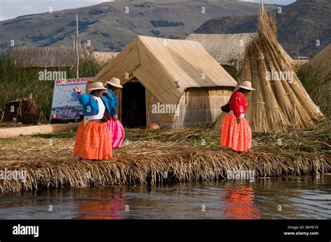 Uros Floating Islands Lake Titicaca Peru Stock Photo Alamy