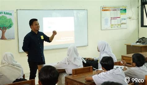 8 Contoh Pidato Sekolah Tentang Pendidikan And Hari Pahlawan