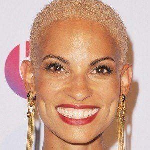 Goapele - Age, Family, Bio | Famous Birthdays