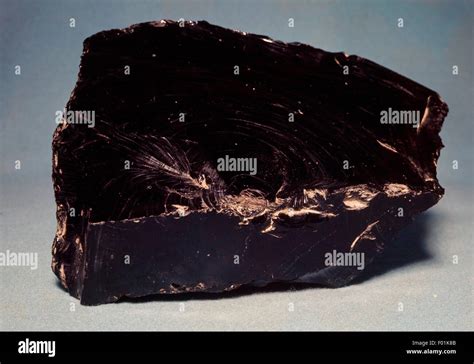 Obsidian, igneous rock Stock Photo - Alamy