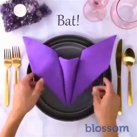 How To Fold A Bat Napkin For Halloween Artofit