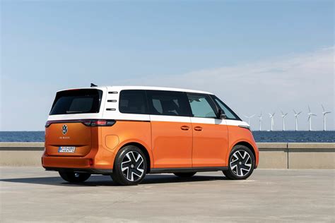 Suspension Passenger Car Comfort In The New Id Buzz And Id Buzz Cargo Volkswagen Newsroom