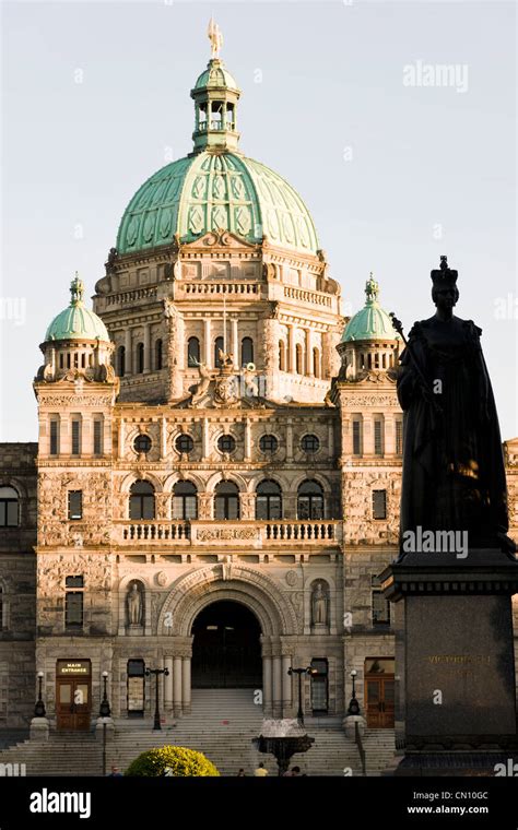 Victoria parliament building hi-res stock photography and images - Alamy