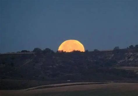 Luna Llena De Cosecha Luna Llena De Cosecha Fecha Horario