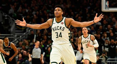 Nba Giannis Antetokounmpo Elegido El Mvp De La Temporada 2018 19 Video Deportes La República