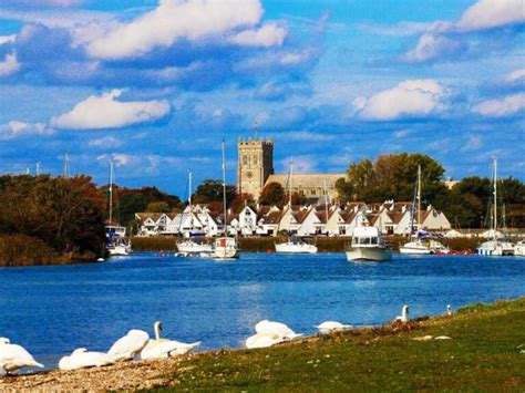 Mudeford Beach And Sandbank A Locals Handbook For Tourists And Visitors