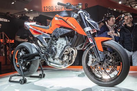 Ktm Duke 790 Prototype Ktm 790 Adventure R Prototype Unveiled At 2017 Eicma Show Gianni Rangel