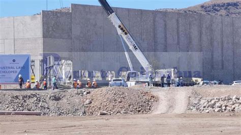 Tras ser aplastado por una máquina fallece obrero de construcción al