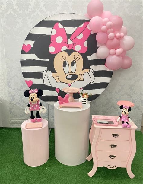 aluguel kit petit minnie rosa Fuxica Locações de Kits e Materiais