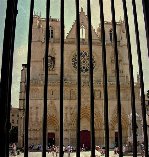 FRANCE Unterwegs In Lyon Kathedrale St Jean Hinter Gi Flickr