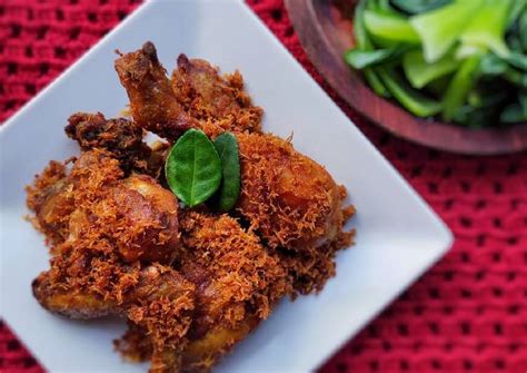 Membuat Ayam Goreng Serundeng Yang Gurih Dan Enak Di Makan