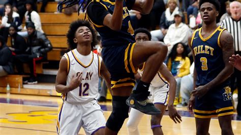 Kishawn Wright Is Riley Boys Basketballs Water Bug