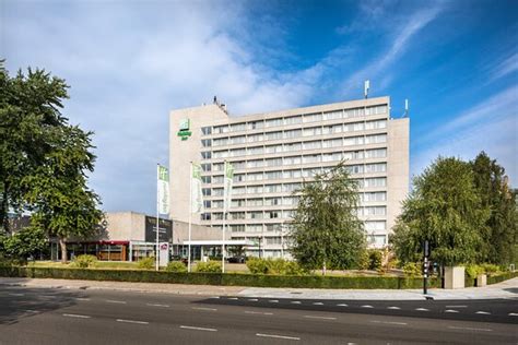 HOLIDAY INN EINDHOVEN, AN IHG HOTEL $100 ($̶1̶2̶6̶) - Updated 2022 ...