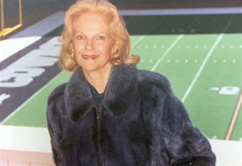 Alicia Landry Widow Of Cowboys Longtime Coach Tom Landry Passes Away