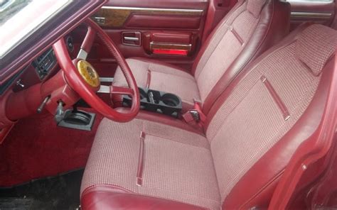 Amc Eagle Interior / File:AMC Eagle wagon burgundy int.jpg - Wikimedia ...