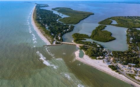 5 Best Places To Paddle Board In Sanibel And Captiva Islands