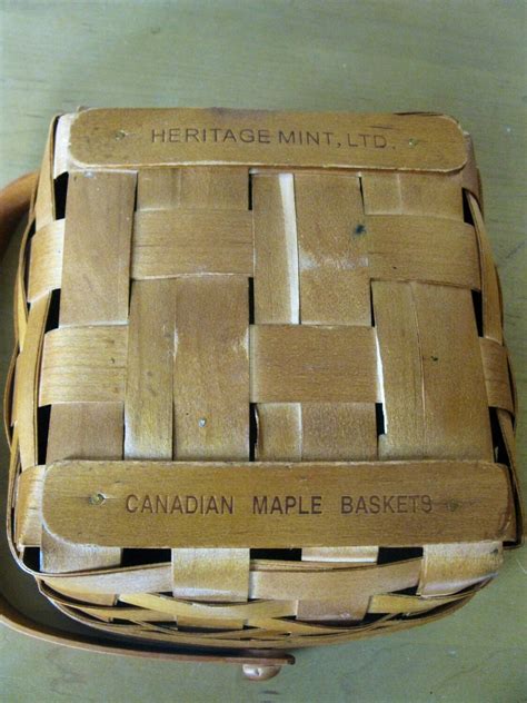 CANADIAN MAPLE Basket Heritage Mint Ltd stained medium | Etsy