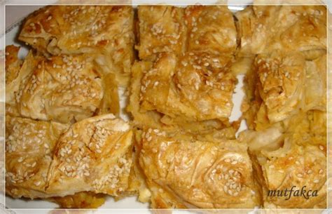 Mutfakça KIYMALI PATATESLİ DOLAMA BÖREK