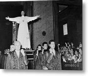 Pope Pius Xii Standing Photograph By Bettmann Fine Art America