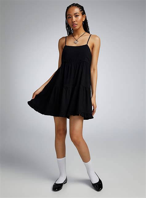 Womens Short Dresses And Mini Dresses Simons Canada