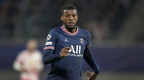 Calcio Wijnaldum Emozionante essere un giocatore della Roma darò il