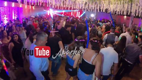 Bailando La Boda Del Huitlacoche Youtube