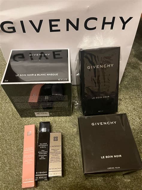 Givenchy（ジバンシイ）福袋！2024年ネタバレ・中身・口コミ・予約まとめ！