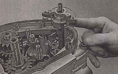 Коробка передач. Коробка передач и механизм переключения - частичная ...