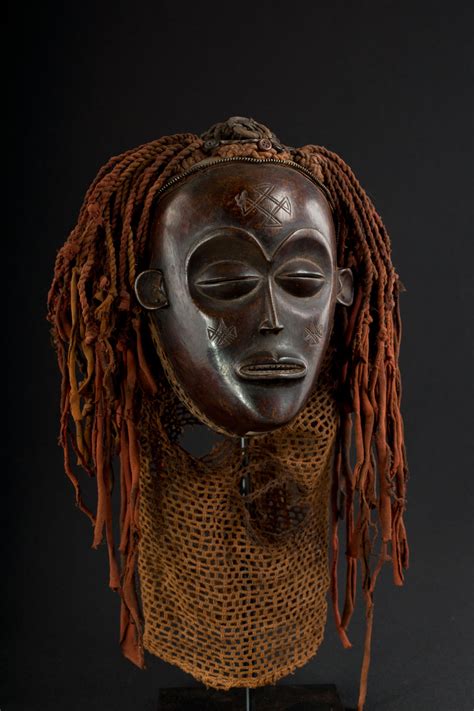 Masque Chokwe Tshokwe Mwana Pwo Mask African Art Africain Congo