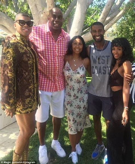 Andre Johnson Magic Johnson / MAGIC JOHNSON AND FAMILY AT CJ DENIM ...