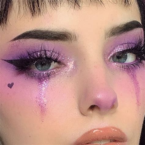 Eye Makeup With Purple Glitter Wings Lining Makeup Euphoria Inspo In