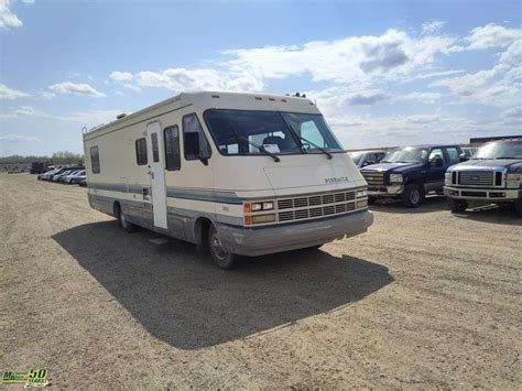 1992 Chevrolet P30 Motorhome Chassis Pinnacle Class A Km Michener Allen Auctioneering Ltd