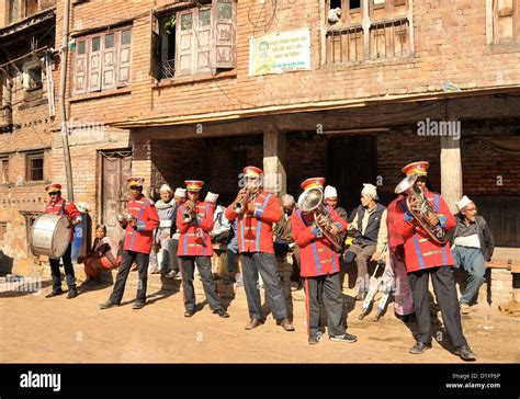 Uniform Nepal Nepalese Hi Res Stock Photography And Images Alamy