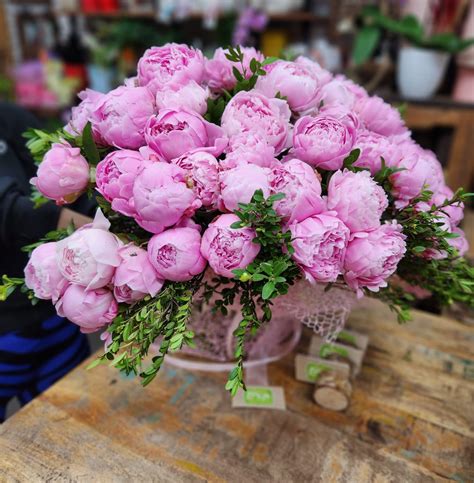 Unlimited pink - Peonies season bouquet. | bayfreshflowers.ca