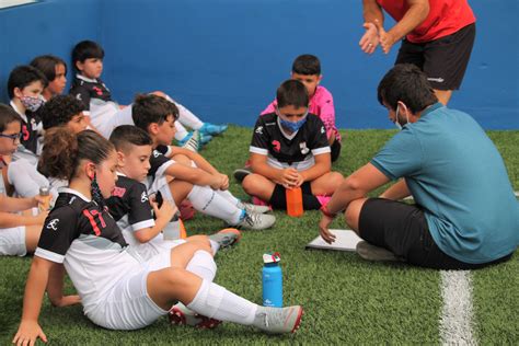 La FFCE convoca nuevos cursos de entrenadores para la 21-22 - La Verdad