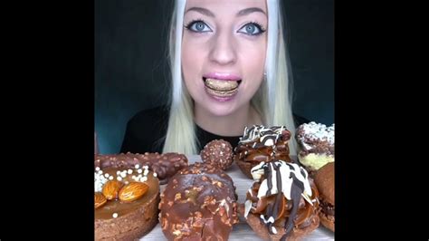 Asmr Eating Chocolate Desserts Ice Cream Candy Bar Cake 초콜릿 디저트 먹방